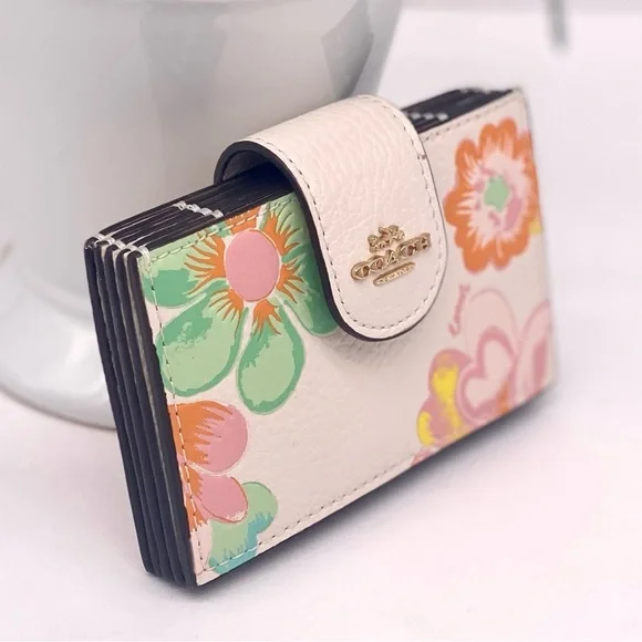 Coach Accordion Card Case With Mystical Floral Print - Picture 3 of 9